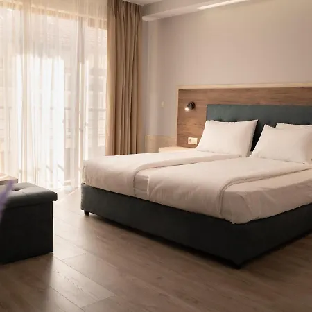 Velik Pensionat Sandanski