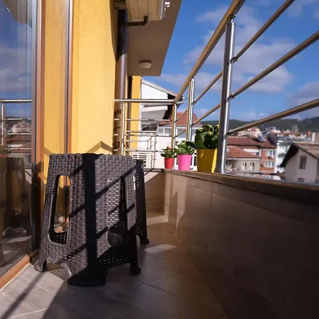 Velik Casa de hóspedes 3*