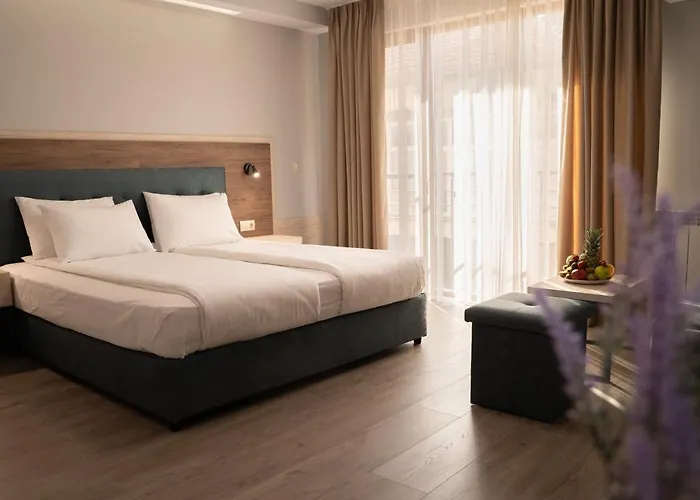 Πανσιόν Velik 3*